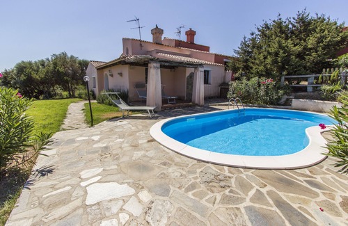 Punta De Su Turrione Villa | Lovely Villa with private swimming pool and parking (8+1 EX)in Stintino Sardinia