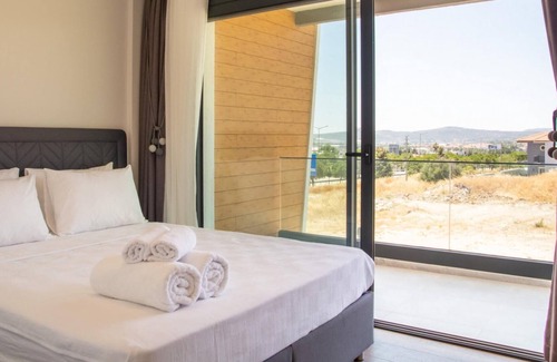 Alacati Villa | Lovely Villa with Private Pool in Alacati, Cesme