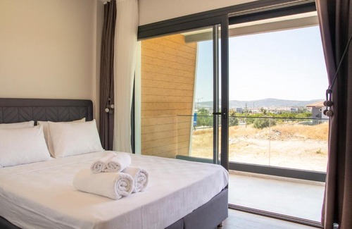 Alacati Villa | Lovely Villa with Private Pool in Alacati Cesme