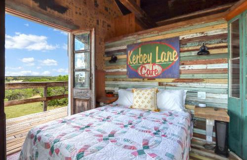 Lampasas House | Lover's Lair at Bent Tree Ranch