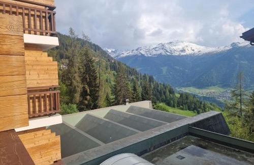 Verbier Apartment | LOVErbier with pool, best location!