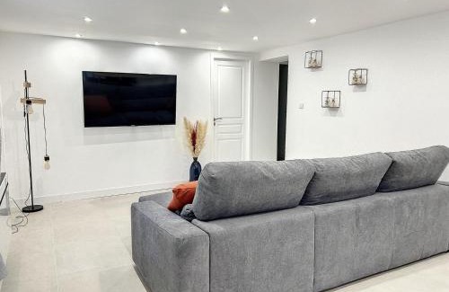 Sollies Pont Apartment | LoveRoom - Au Loge Love