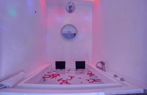 Pigneto Apartment | Lovers Excape Roma - Adults Only