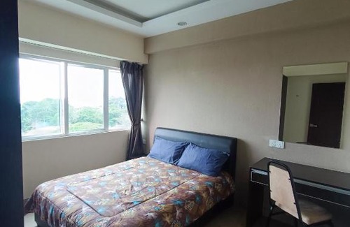Batu Ferringhi Apartment | Lovers Island homestay