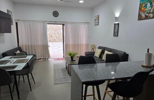 Anse aux Pins Apartment | Lovers paradise Self-catering apartments