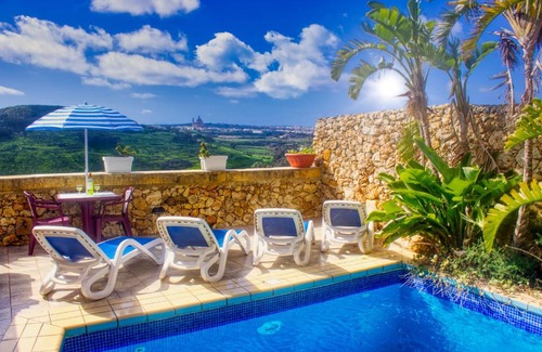 Ggantija Bed & Breakfast | Lovlia Bed & Breakfast