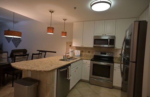Gulf Shores Condo | LOW Fall Rates! Super Clean condo! ALL linens laundered after each guest!