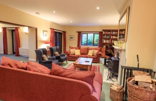 Watermillock House | Low House