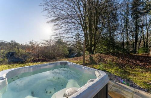 Windermere House | Low House