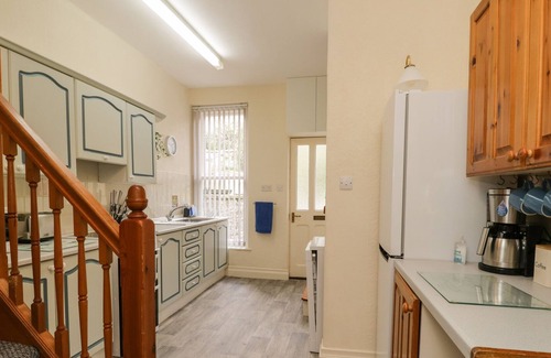 Grange-over-Sands Cabin | LOW LODGE, pet friendly, with open fire in Grange-Over-Sands