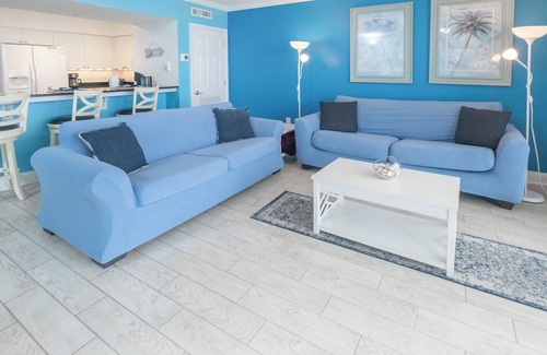 Panama City Beach Condo | *Low Rates! Book Now! Beach View, Large 1 bedroom*2 Bath*
