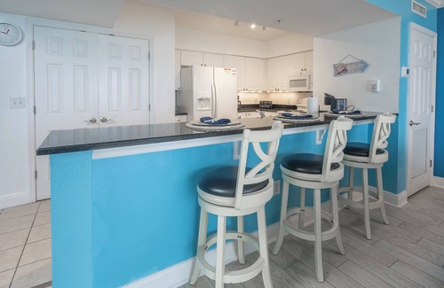 Panama City Beach Condo | *Low Rates! Book Now! Beach View, Large 1 bedroom*2 Bath*