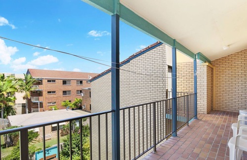 Caloundra Apartment | Lowanna Unit 14, 24 Bulcock Beach Esplanade, Bulcock Beach