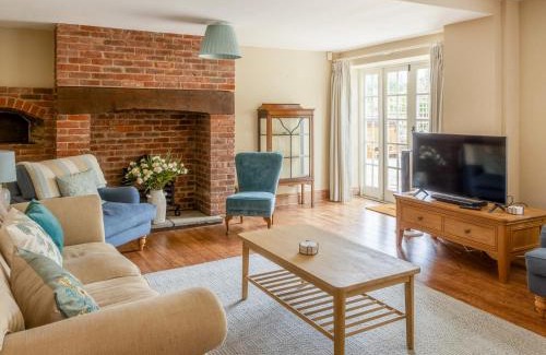 Beaminster House | Lower Barrowfield Farm