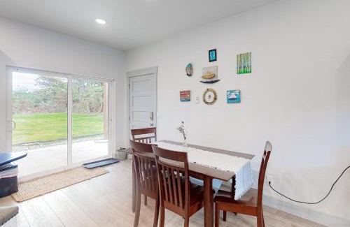 Bandon Apartment | Lower Driftwood