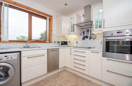 Dornoch House | Lower Whinhill