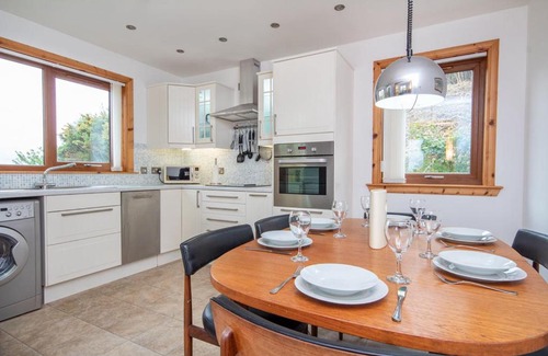 Dornoch House | Lower Whinhill
