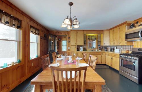 Greenville House | Lower Wilson Pond Refuge