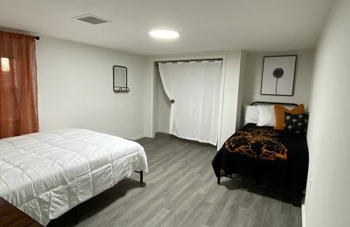 Stillwater House | Loyal and True with a Ranch View! Sleeps 6, 8 min from campus