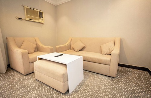 Al Olaya District Apartment | LP28.1 - Cozy 1BR Apartment in Olaya District