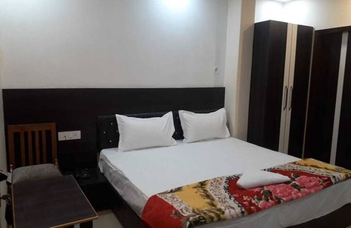 Kakarmatha Hotel | LS Grand Guest House