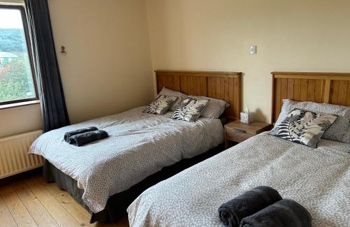 Ballyvourney House | Luí na Gréine