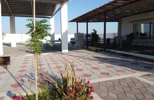 Bidiya House | Luban Camping House