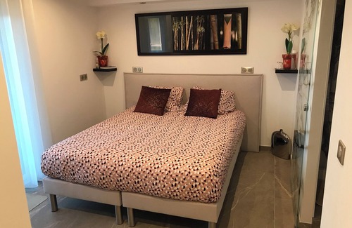 Pierrevert Bed & Breakfast | Luberon Provence - Chez L'habitant.n1 à 2 chambres confortables et chaleureuses