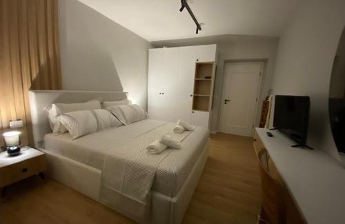 Tirana Apartment | Lucas Downtown
