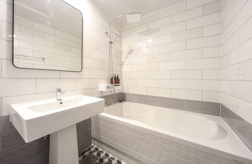 Masan Hotel | Lucas Hotel