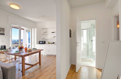 Levo Apartment | Luce Lake View on Stresa Hill, Stresa, Italy