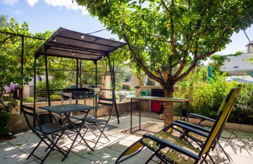 Aix-en-Provence House | Lucerta Bella