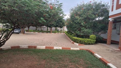 Mbale Bed & Breakfast | Lucia Villas Mbale