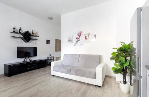 Prenestino-Centocelle Apartment | Luciano Secret Garden Apartment