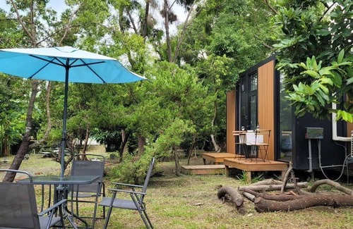 East District House | Luck House 2 by Tiny Away (幸運小屋2)