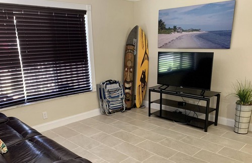 Harbor Village Apartment | Lucky Beach Retreat! 1 mile to Beach! Low Cleaning Fee!