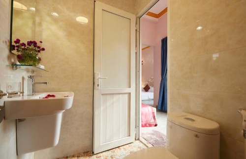 Hanoi Hotel | Lucky Budda Inn Villa