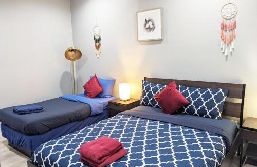 Mid City House | Lucky Charm 4 Bedroom Mid-City Apartment