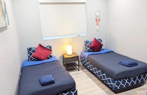 Mid City House | Lucky Charm 4 Bedroom Mid-City Apartment