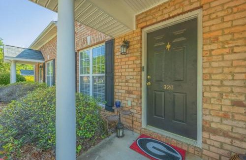 Athens Apartment | Lucky Dog Athens, GA