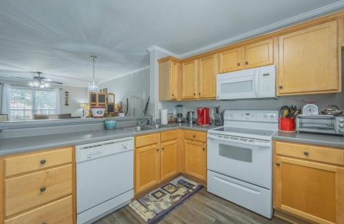 Athens Apartment | Lucky Dog Athens, GA