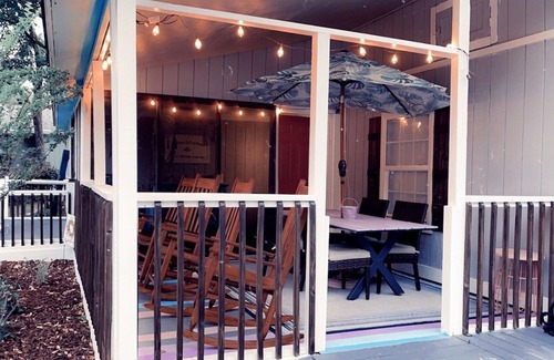 Garden City House | Lucky Escape located in Oceanside Village.