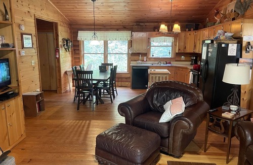 Blue Ridge Cabin | “Lucky Lake” secluded log cabin on a lake. Wood burning fireplace and hot tub!