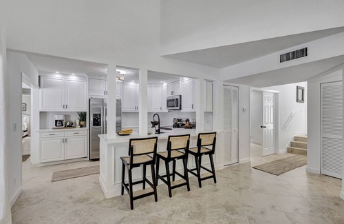 Jupiter Landing House | Lucky Landing's