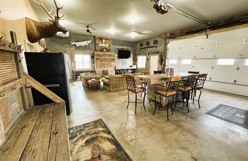 Waubay House | Lucky`s Hide - Hunting/Fishing Cabin Near Waubay in Northeast SD