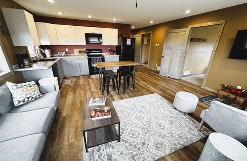Waubay House | Lucky`s Hide - Hunting/Fishing Cabin Near Waubay in Northeast SD