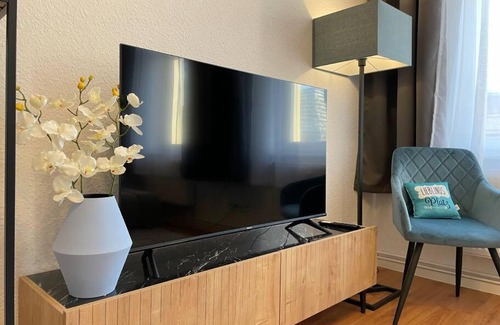 Bahnhofsviertel Apartment | LUCKY STAYS LS09 - Vollausstattung - Zentrum - große Küche - 2 Zimmer - Smart-TV