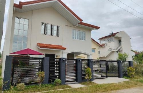 Alaminos Apartment | Lucky Swiss Transient House Alaminos - Entire House near Hundred Islands