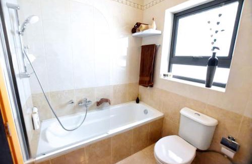 Mosta Apartment | Lucky View Retreat