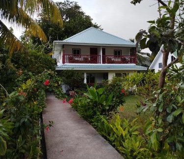 La Digue House | Lucy's guesthouse